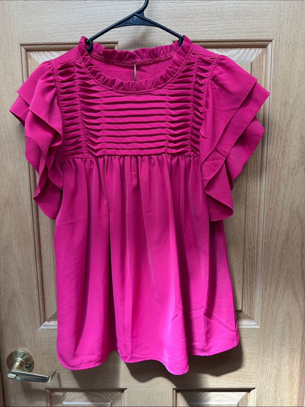Women's Ruffle Sleeve Pintuck Top - Pink